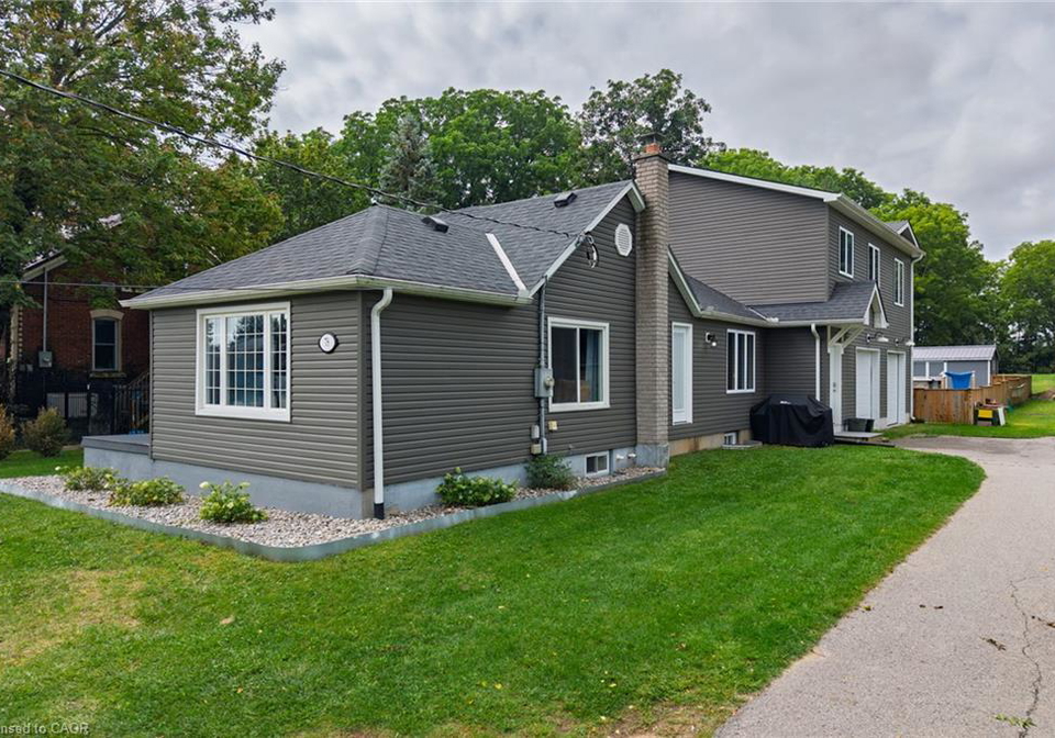 78-oak-street-simcoe-ontario-40858627