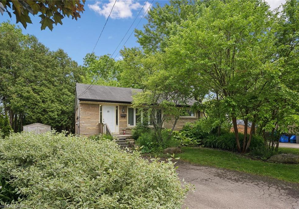 16-beaucourt-place-hamilton-ontario-40858707