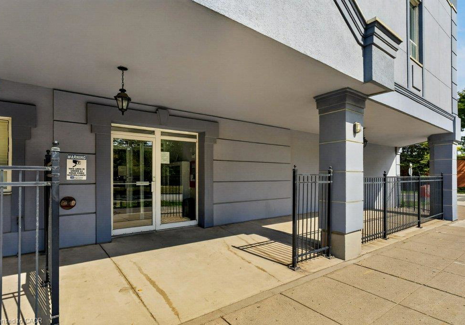 400-york-boulevard-hamilton-ontario-40858713
