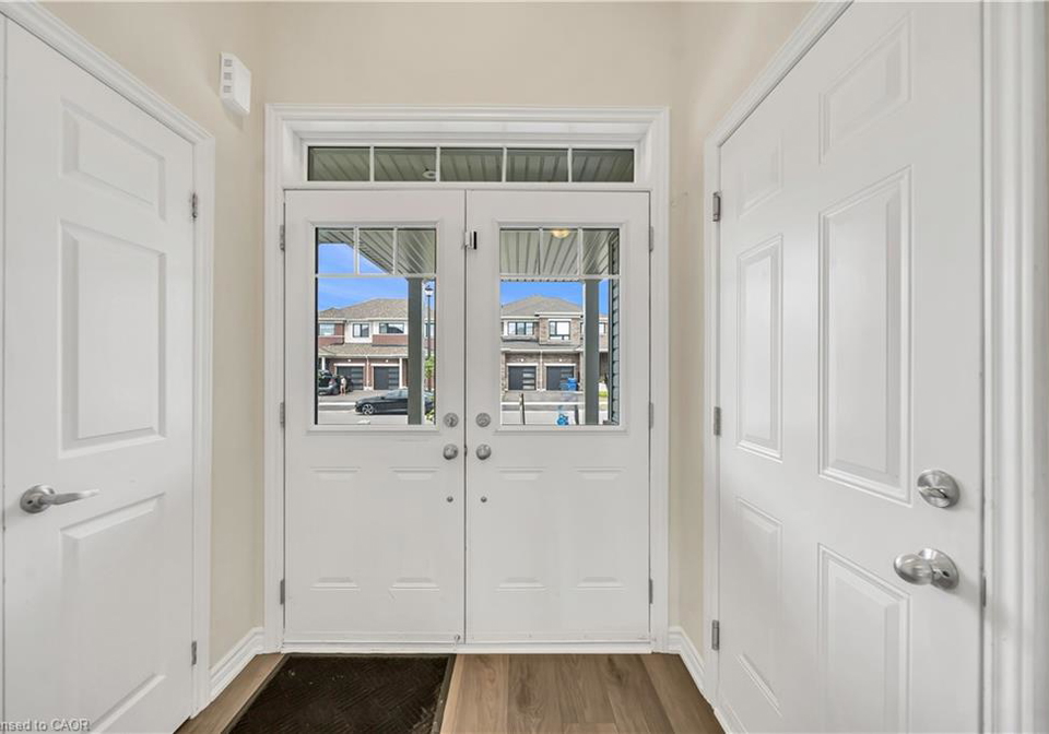 82-prest-way-fergus-ontario-40858715