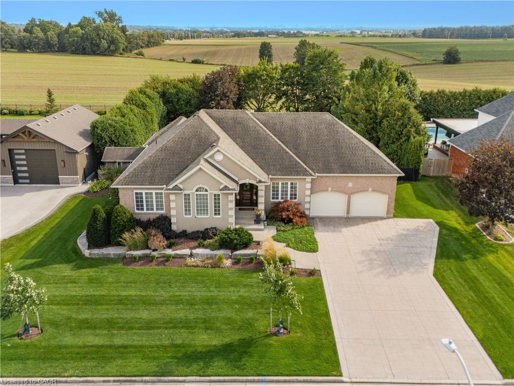 26-weberlyn-crescent-conestogo-ontario-40858721