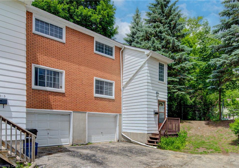 645-albert-street-waterloo-ontario-40858738