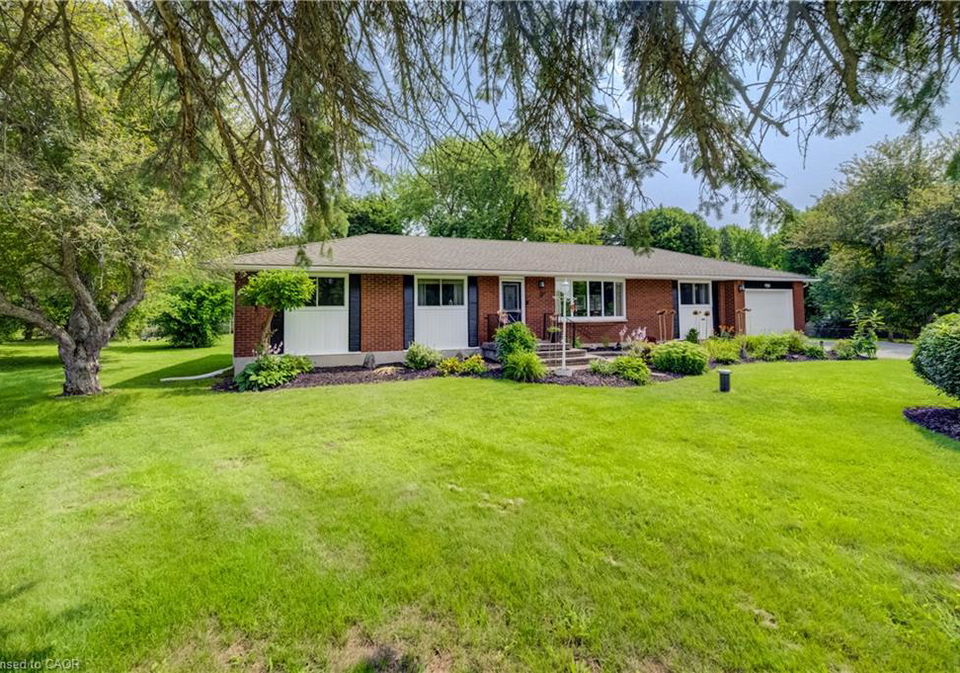 44-oakwood-drive-cambridge-ontario-40858743