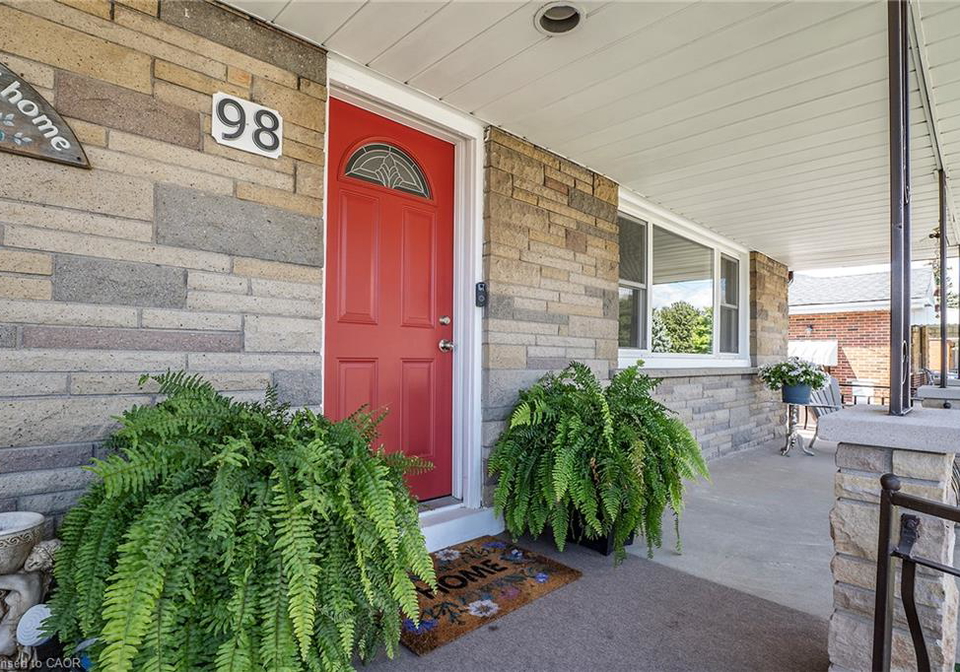 98-duncombe-drive-hamilton-ontario-40858744