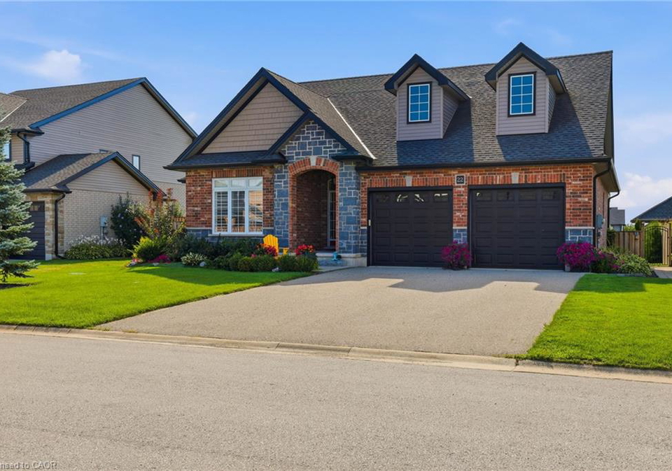 22-amanda-avenue-mount-elgin-ontario-40858779
