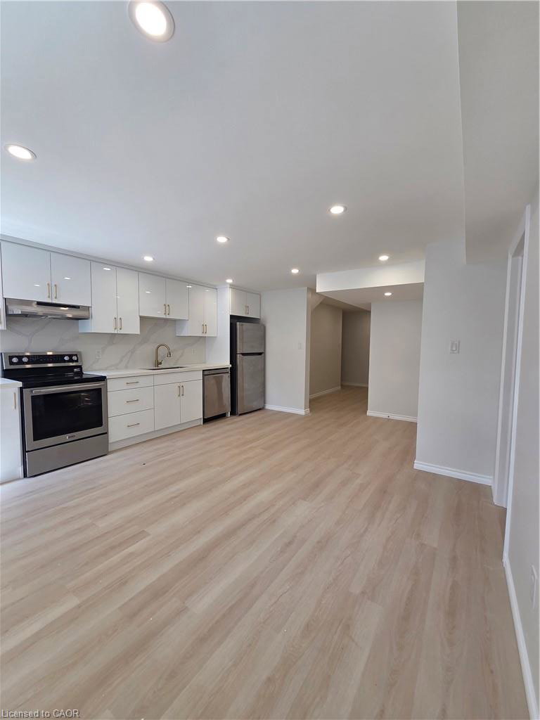 41-queensgate-crescent-breslau-ontario-40858782