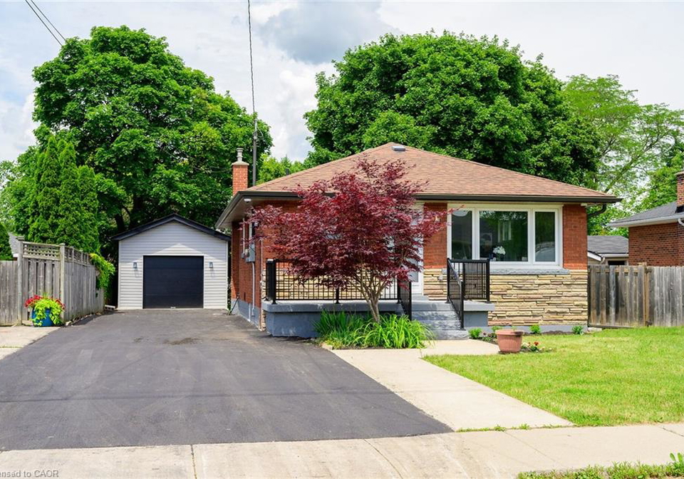 150-howard-avenue-hamilton-ontario-40858793