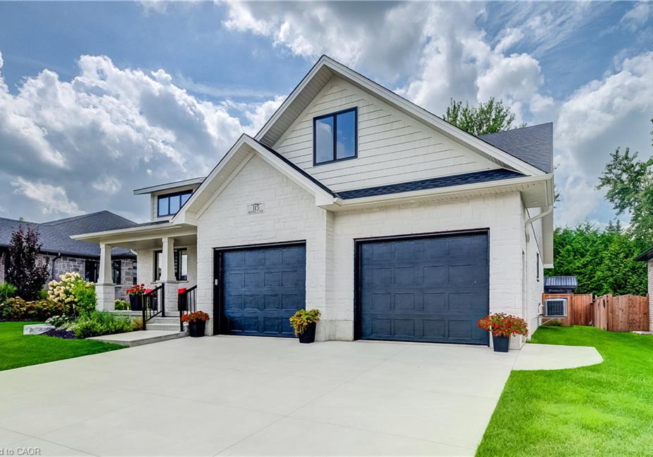 115-ronnies-way-mount-forest-ontario-40858794