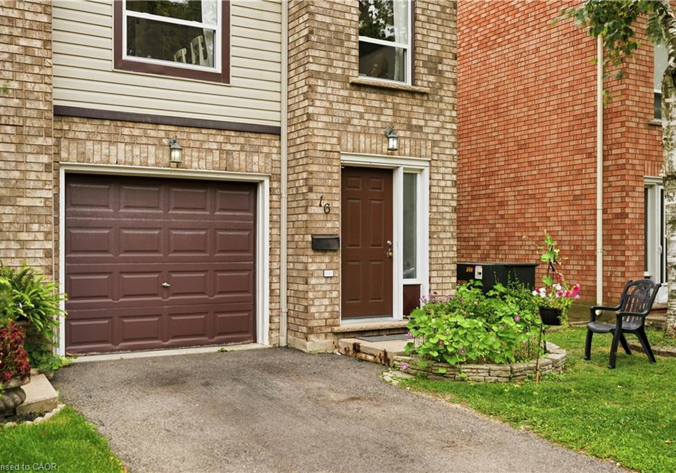 384-limeridge-road-e-hamilton-ontario-40858803