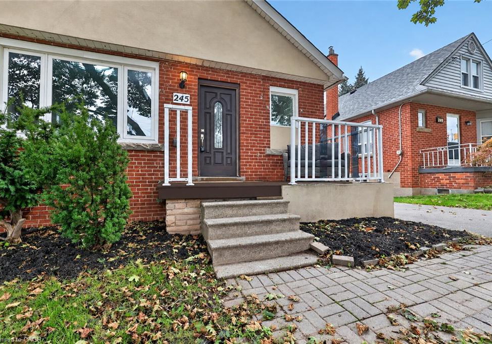 245-glenholme-avenue-hamilton-ontario-40858807
