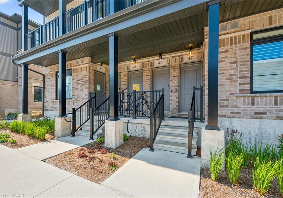 43-lomond-lane-kitchener-ontario-40858813