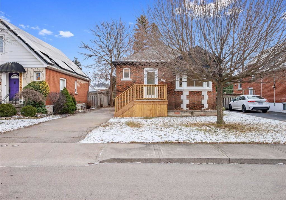 51-woodbridge-road-hamilton-ontario-40858826