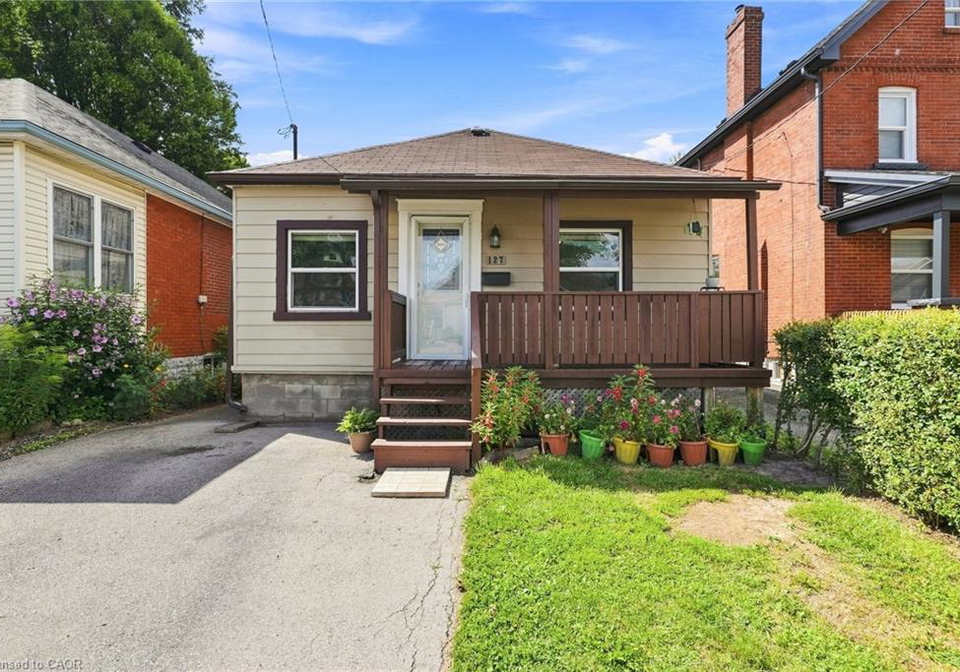 127-park-row-n-hamilton-ontario-40858830