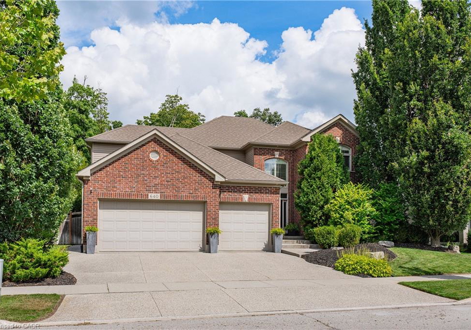 640-chesapeake-drive-waterloo-ontario-40858851