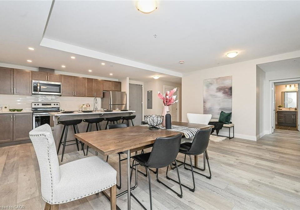 5-wake-robin-drive-kitchener-ontario-40858863
