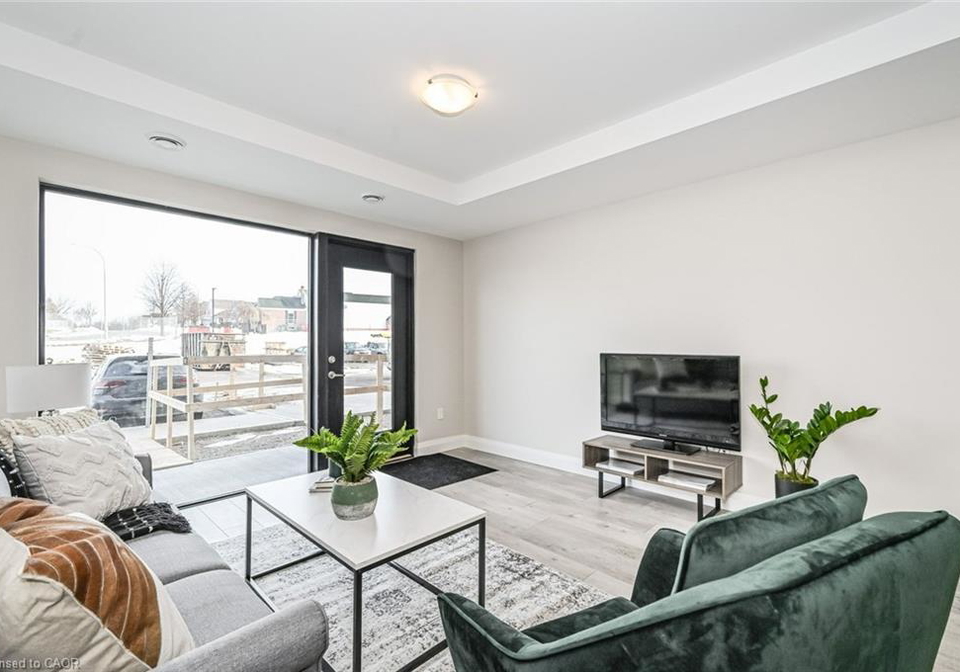 5-wake-robin-drive-kitchener-ontario-40858863
