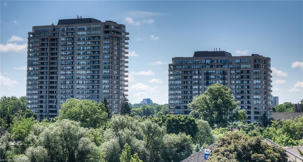 4-willow-street-waterloo-ontario-40858924