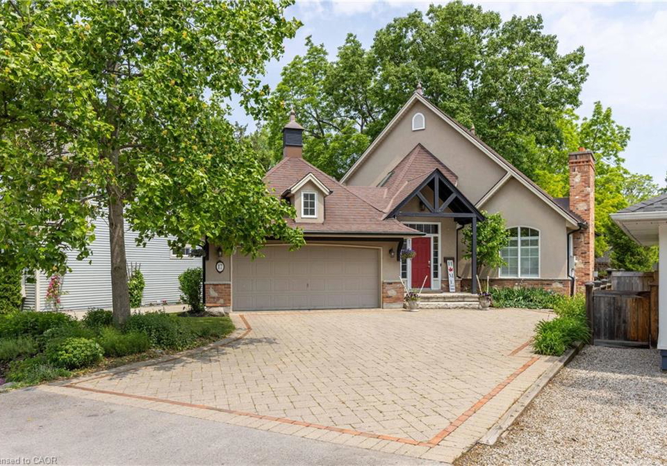 17-vincent-avenue-niagara-on-the-lake-ontario-40858930