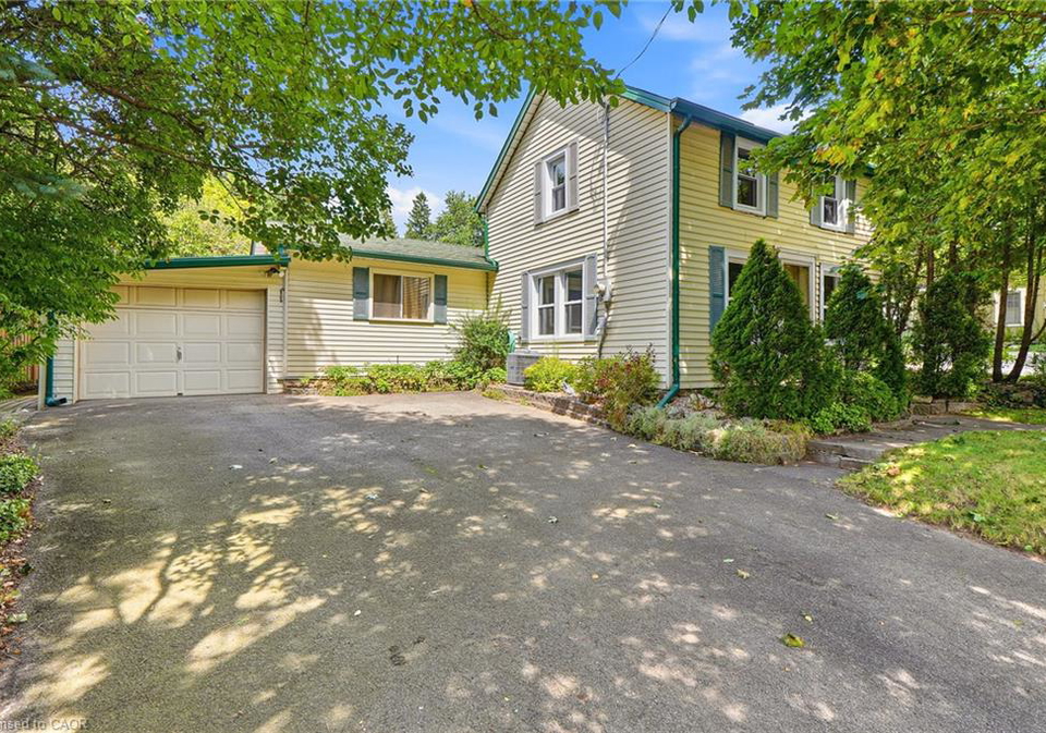 361-dundas-street-e-waterdown-ontario-40858935