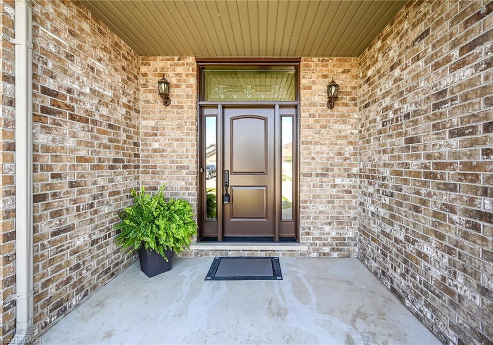 10-balvenie-boulevard-caledonia-ontario-40858937