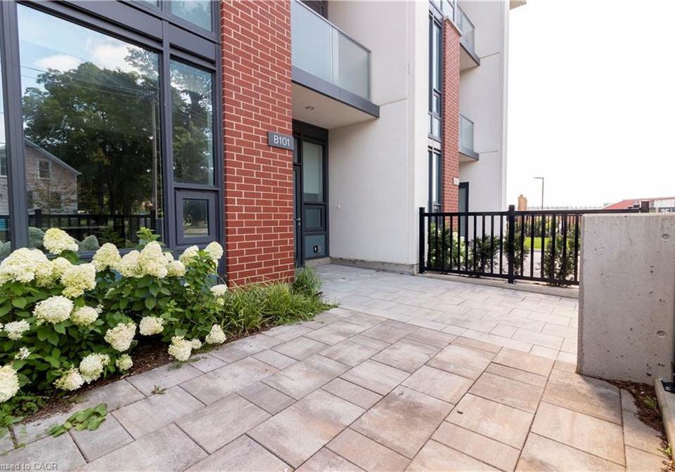 15-wellington-street-s-kitchener-ontario-40858938