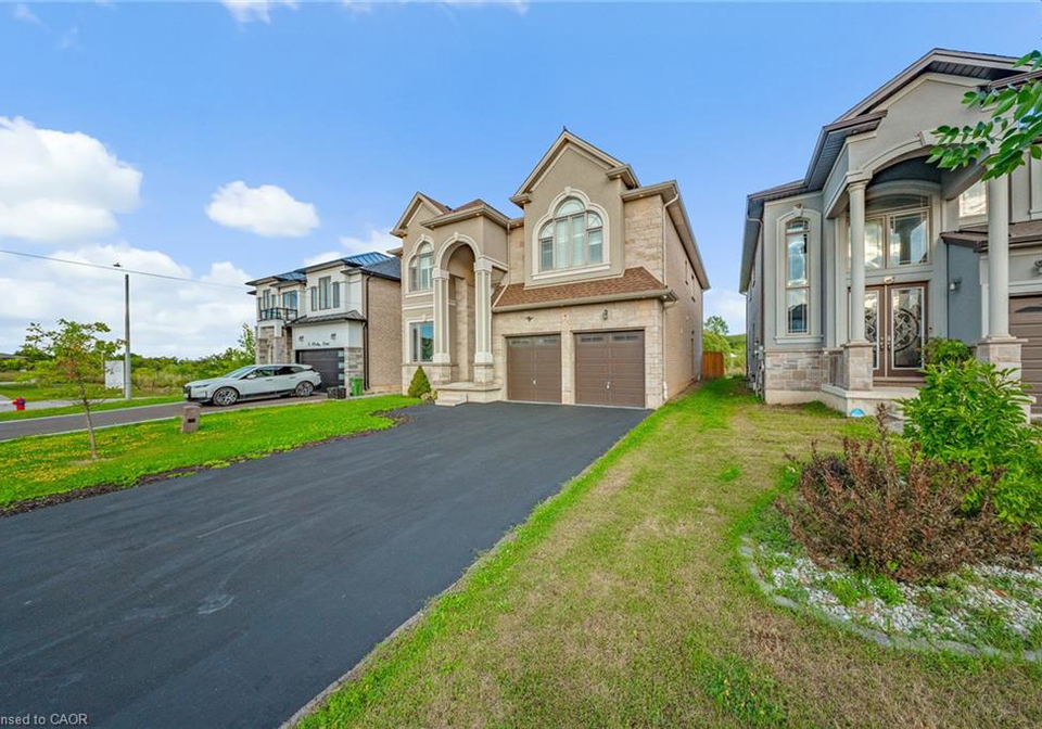 7-riesling-court-hamilton-ontario-40858951