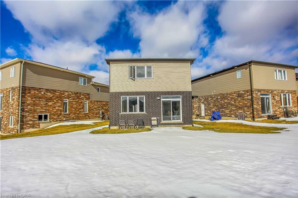 99-saddlebrook-court-kitchener-ontario-40858959