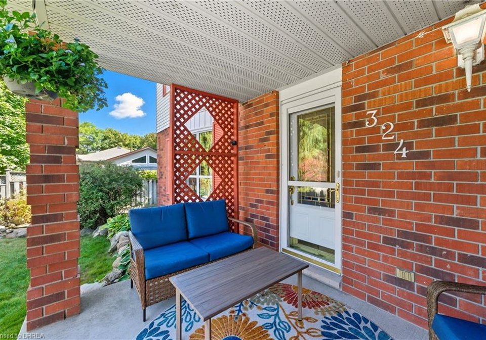 324-burnett-avenue-cambridge-ontario-40858960