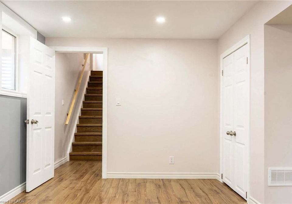 53-creek-ridge-street-kitchener-ontario-40858986