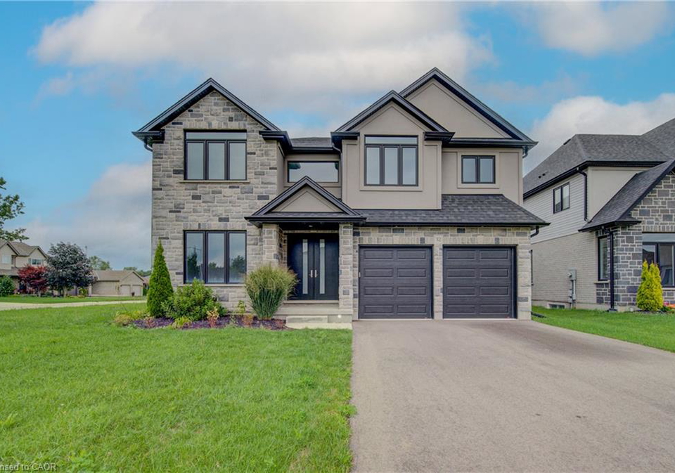 32-sycamore-drive-tillsonburg-ontario-40859012