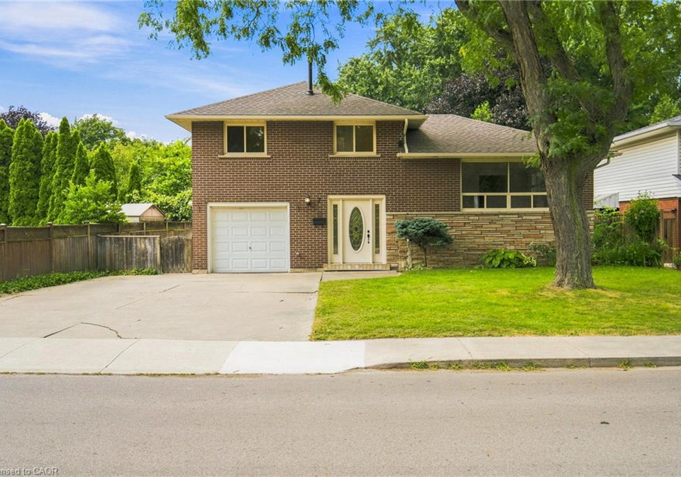 7-delmar-drive-hamilton-ontario-40859013