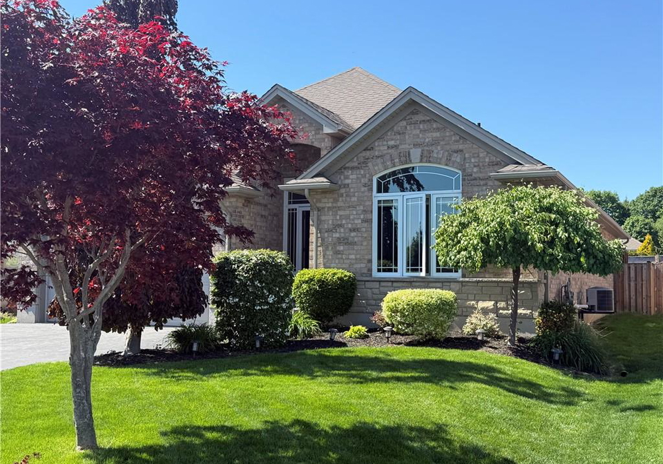 45-cardinal-lane-port-dover-ontario-40859015