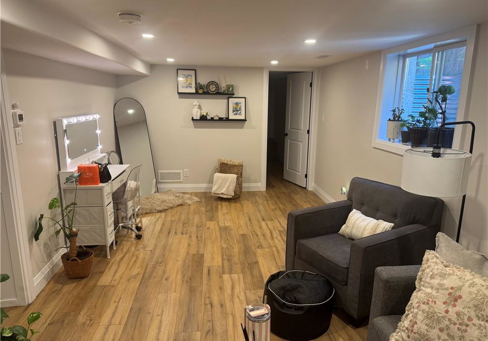 52-massey-avenue-kitchener-ontario-40859058