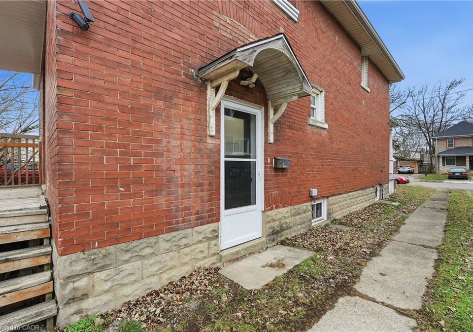 27-albert-street-welland-ontario-40859103