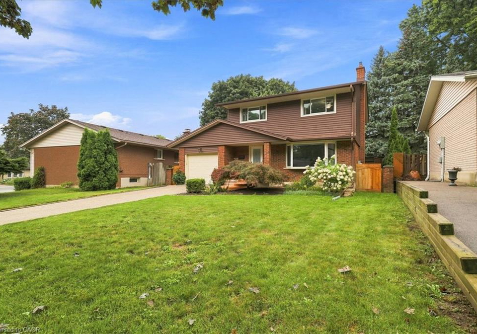 71-greenock-drive-kitchener-ontario-40859120