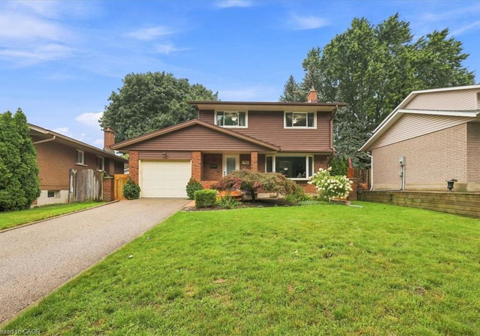 71-greenock-drive-kitchener-ontario-40859120