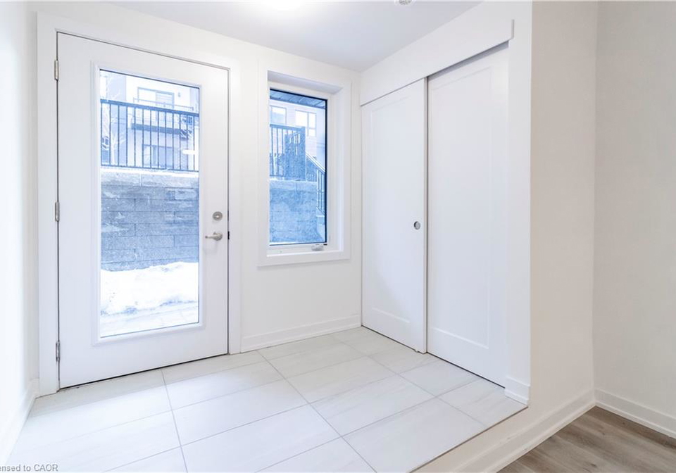 40-palace-street-kitchener-ontario-40859124