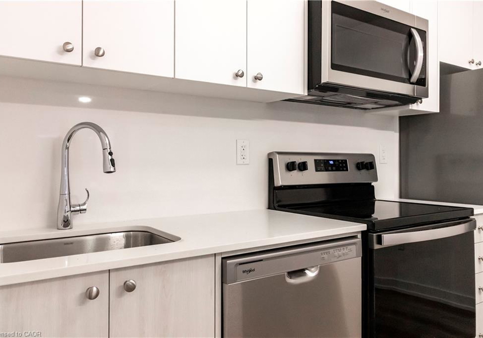 40-palace-street-kitchener-ontario-40859124