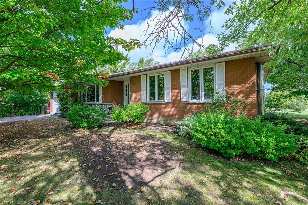 757-4th-line-caledonia-ontario-40859156