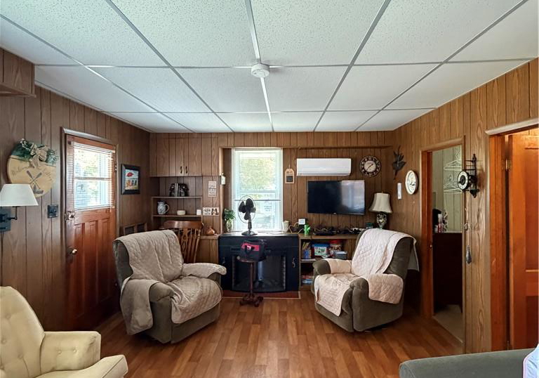 7-snooks-drive-turkey-point-ontario-40859179