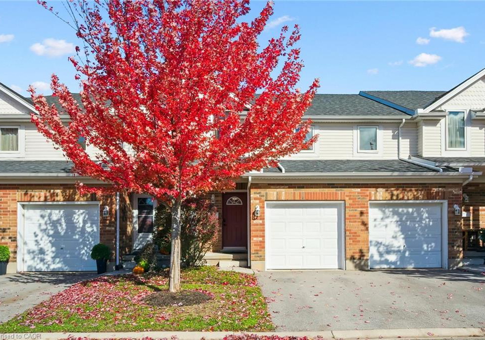 151-clairfields-drive-guelph-ontario-40859217