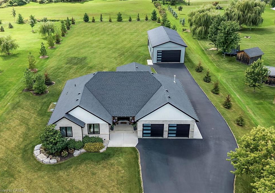 33-monture-street-cayuga-ontario-40859228