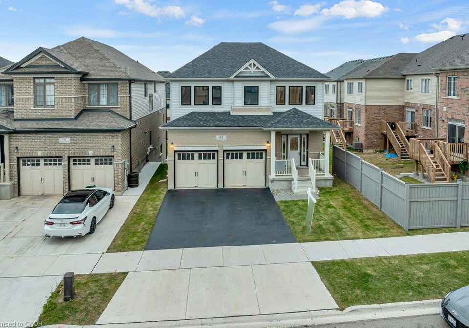 43-sugar-trail-kitchener-ontario-40859233