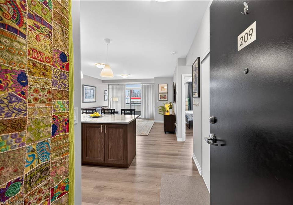 5-hamilton-street-n-waterdown-ontario-40859277