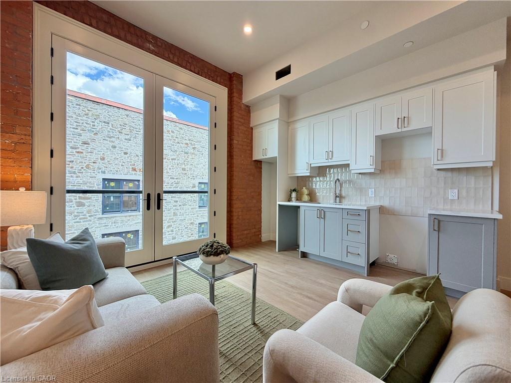 56-york-boulevard-hamilton-ontario-40859278