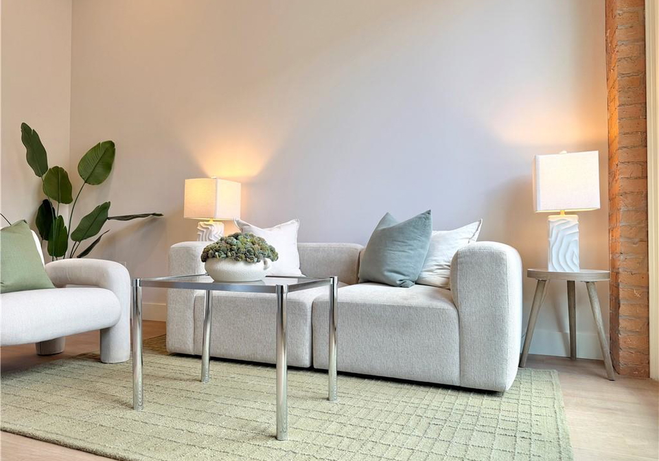 56-york-boulevard-hamilton-ontario-40859278