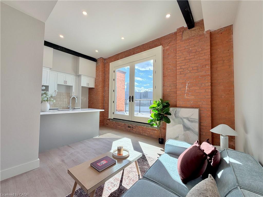 56-york-boulevard-hamilton-ontario-40859279