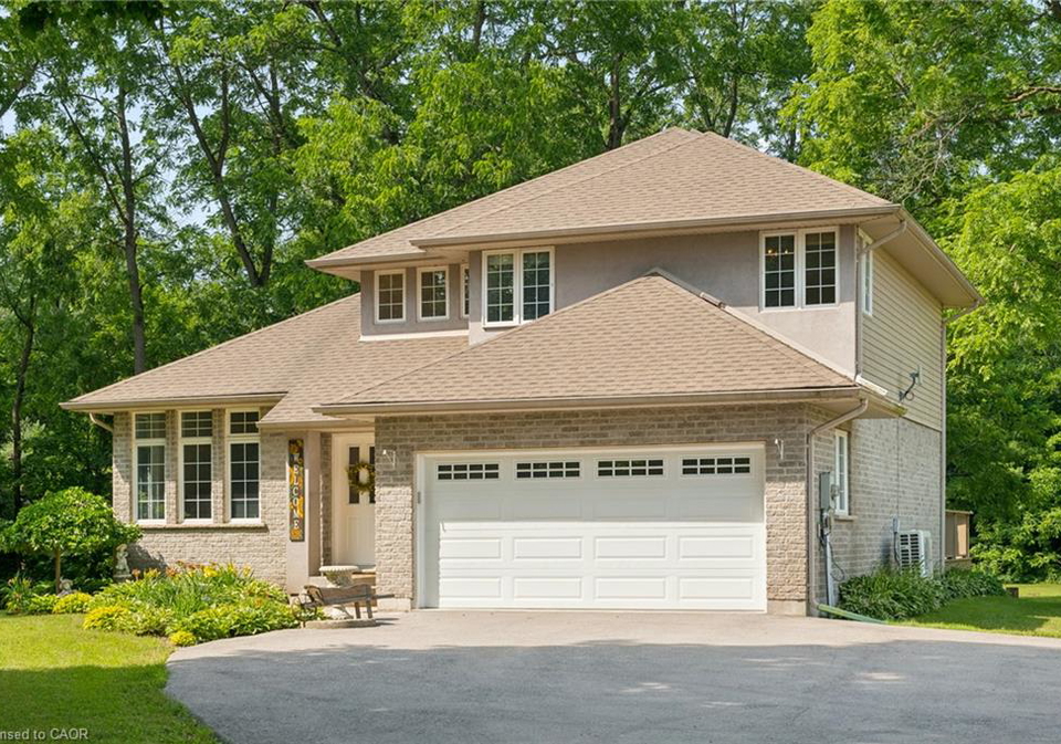 2011-main-street-walsingham-ontario-40859306