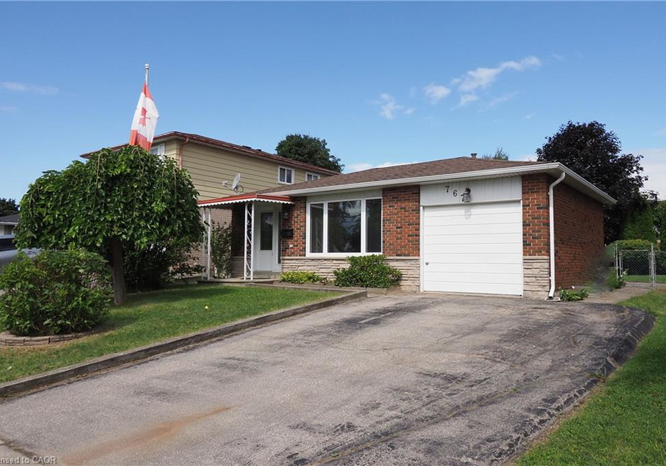 767-langs-drive-cambridge-ontario-40859311