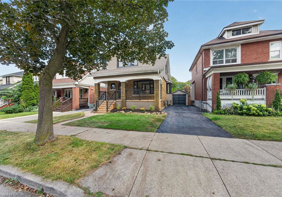 229-park-row-s-hamilton-ontario-40859314